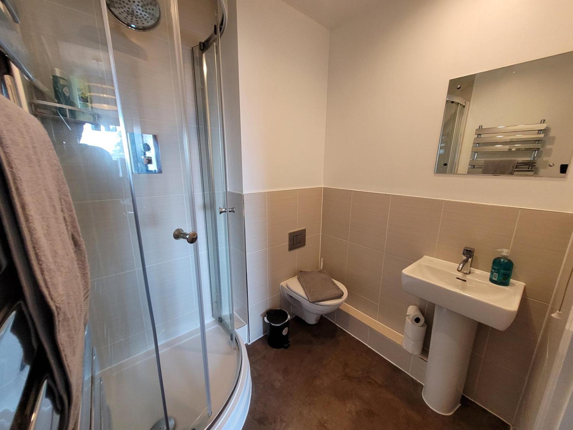Lesley Court- A Lovely Spacious 2 Bedroom Apartment By Catchpole Stays Chelmsford Extérieur photo