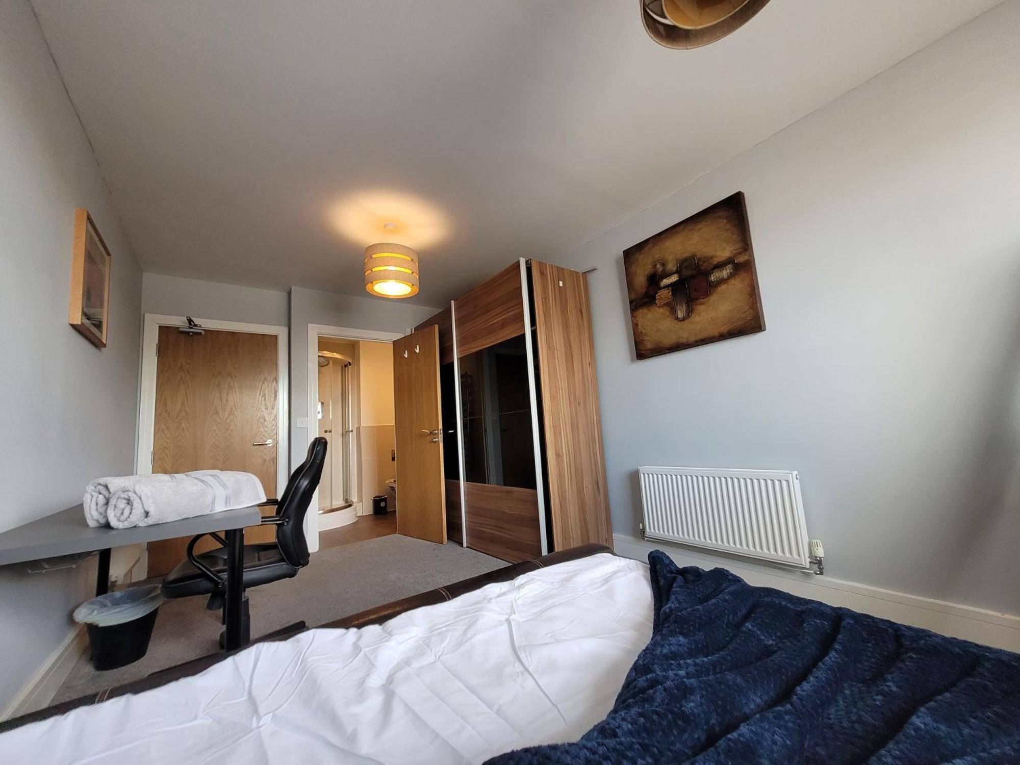 Lesley Court- A Lovely Spacious 2 Bedroom Apartment By Catchpole Stays Chelmsford Extérieur photo